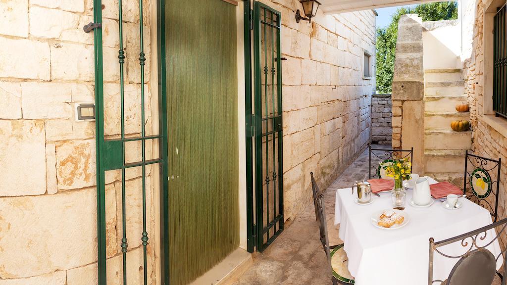 Masseria Madonna Dell'Arco Agriturismo 马丁纳弗兰卡 外观 照片