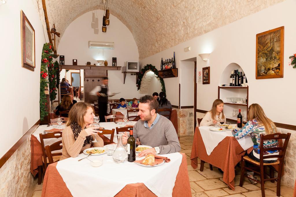 Masseria Madonna Dell'Arco Agriturismo 马丁纳弗兰卡 外观 照片