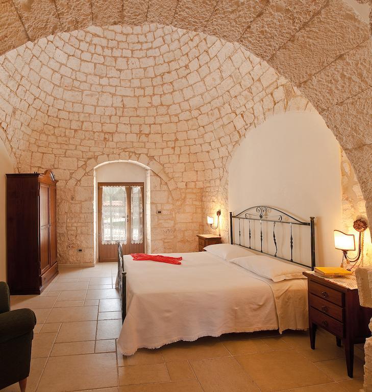 Masseria Madonna Dell'Arco Agriturismo 马丁纳弗兰卡 客房 照片