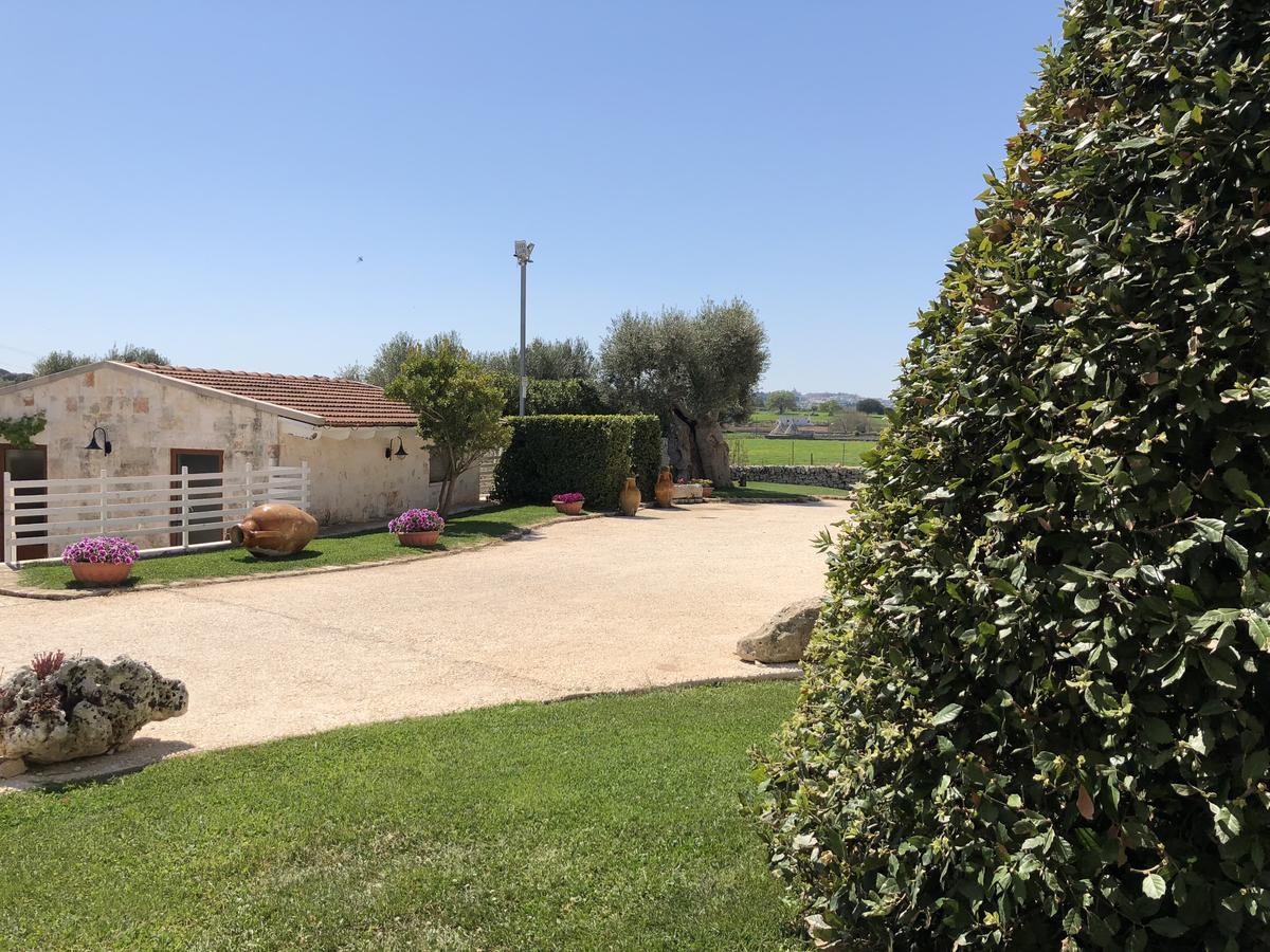 Masseria Madonna Dell'Arco Agriturismo 马丁纳弗兰卡 外观 照片